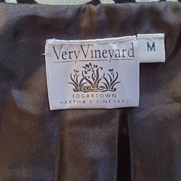 Very Vineyard Black/White Swirl Rayon Jacket size M- cool buttons - Picture 7 of 8